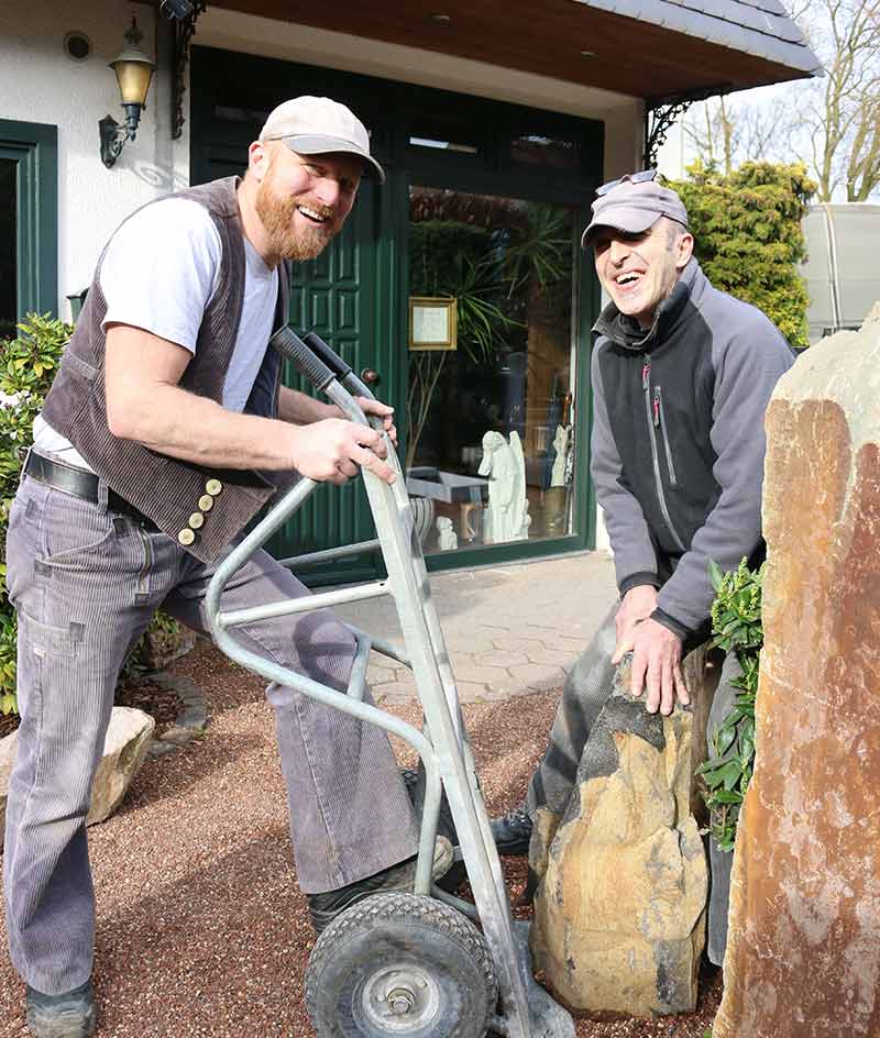 Steinmetzbetrieb Natursteine Paletta, Grabmale Sven Paletta, Betriebsinhaber, Edgar Walther, Betriebsübernahme